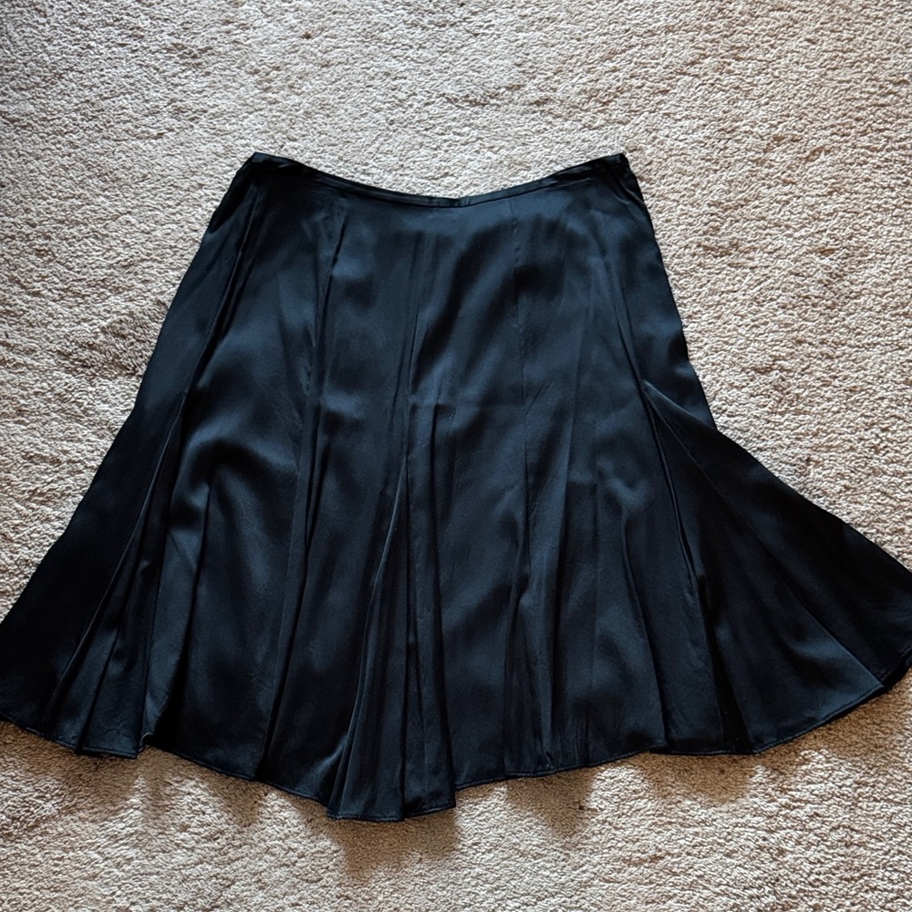 Chico's Elegant Black 100% Silk A-lined Flared Skirt